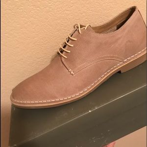 Kenneth Cole dress shoes